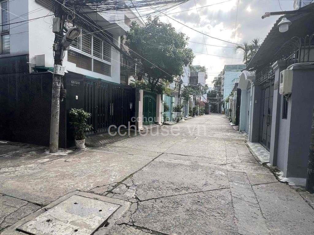 NHÀ HẺM CMT8, QUẬN 3, DT: 107.1M2 (4.12X26), KC: TRỆT 2 LẦU, GIÁ: 18.5 TỶ