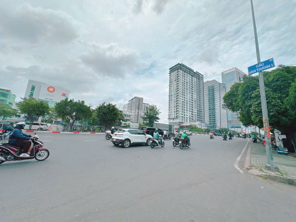 NHÀ MẶT TIỀN ĐƯỜNG LÊ HỒNG PHONG QUẬN 10, DT: 40.3M2 (4.03X10), KC: TRỆT 3 LẦU, GIÁ: 23.5 TỶ