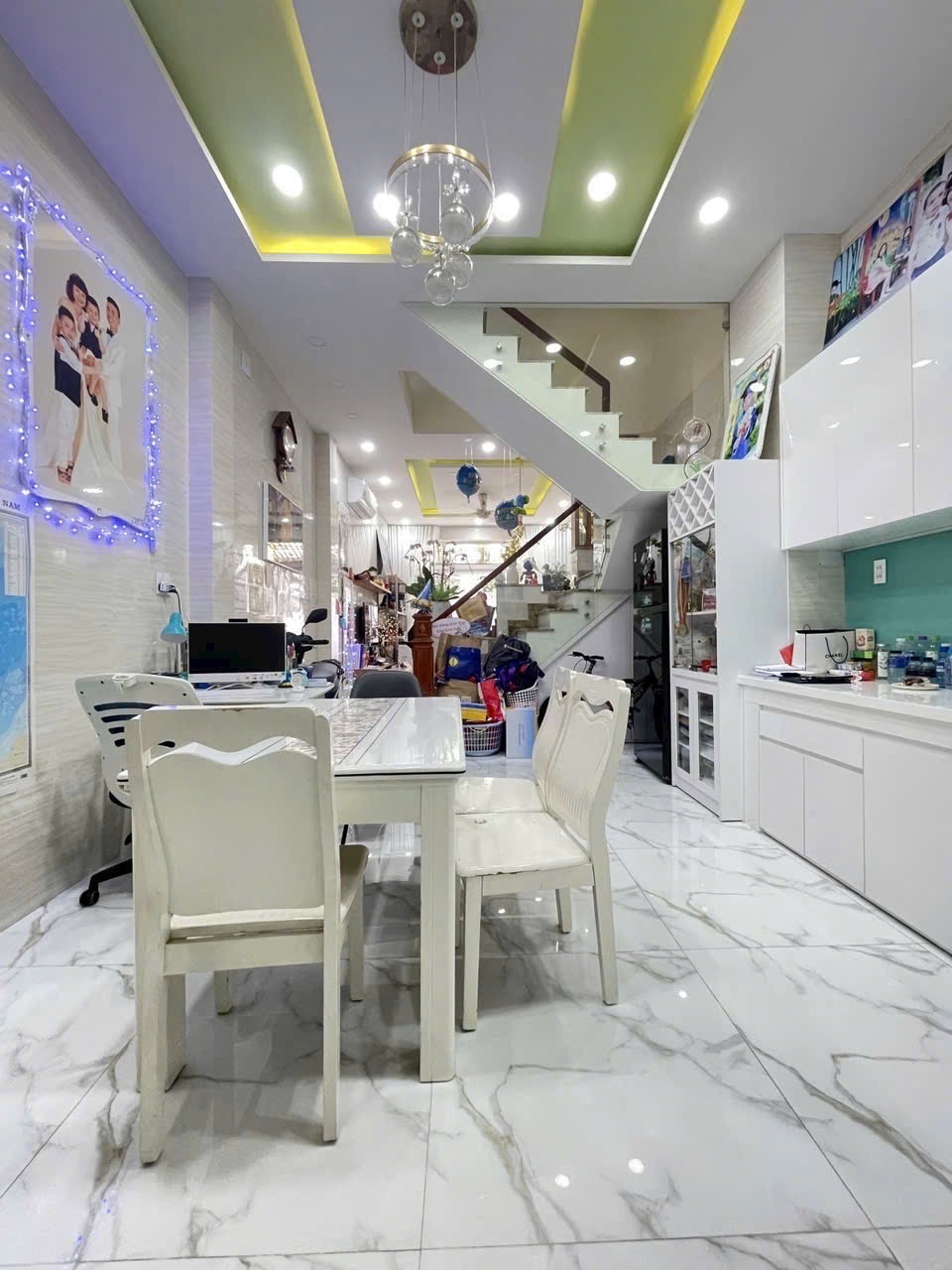 Bán nhà 3 tầng hẻm Lạc Long Quân phường 11 quận Tân Bình