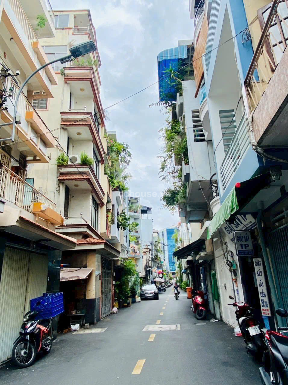 Nhà 2 Mặt tiền khu cư xa đô thành  Q3.