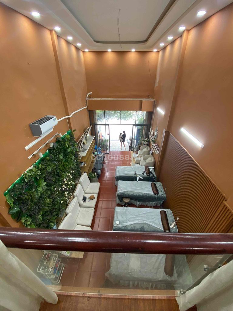 Bán nhà MTKD Vườn Lài ngay Phạm Văn Xảo. DT 4x18m, 3 tầng