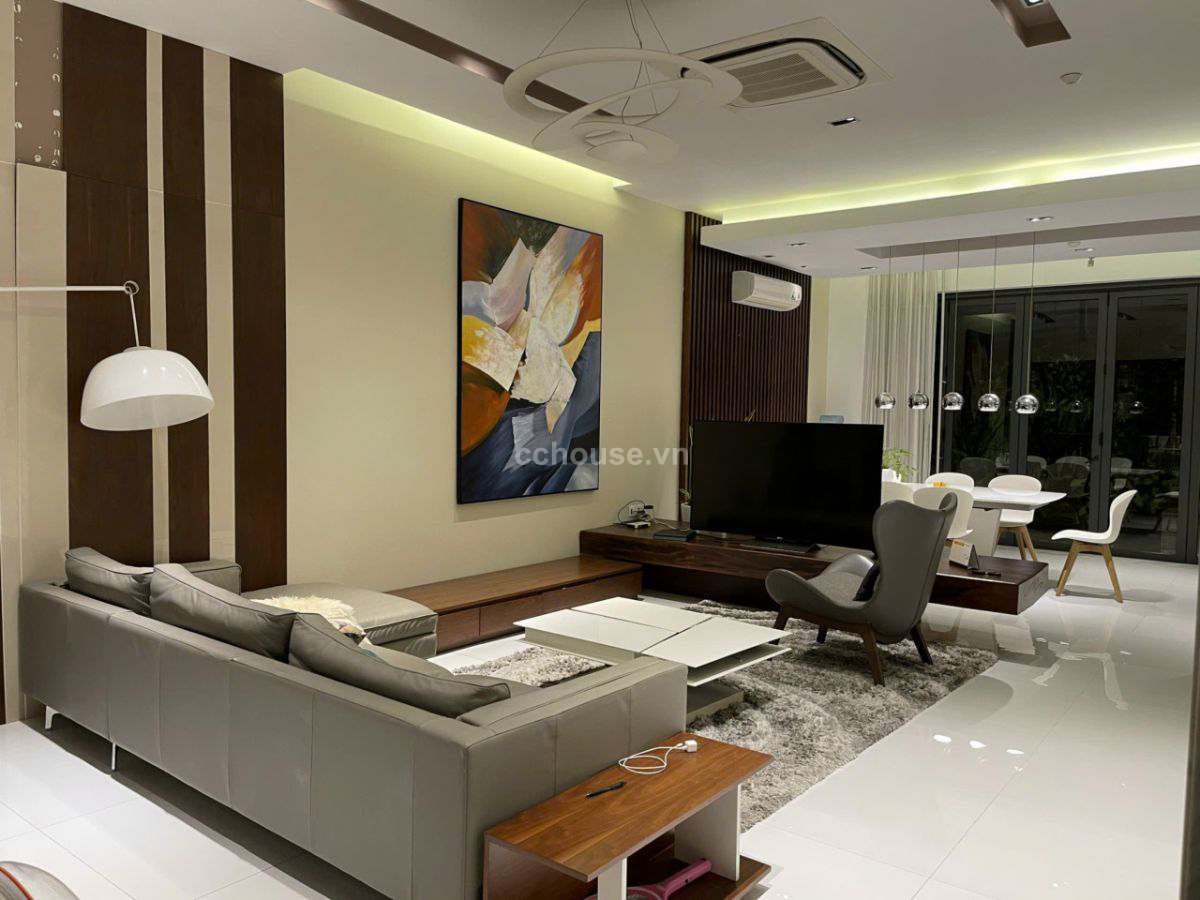 NHÀ MT TRẦN QUANG KHẢI QUẬN 1 DT: 7.1X17.8M, 127M2, KC: TRỆT 3 LẦU, HĐT: 130TR, GIÁ: 90 TỶ