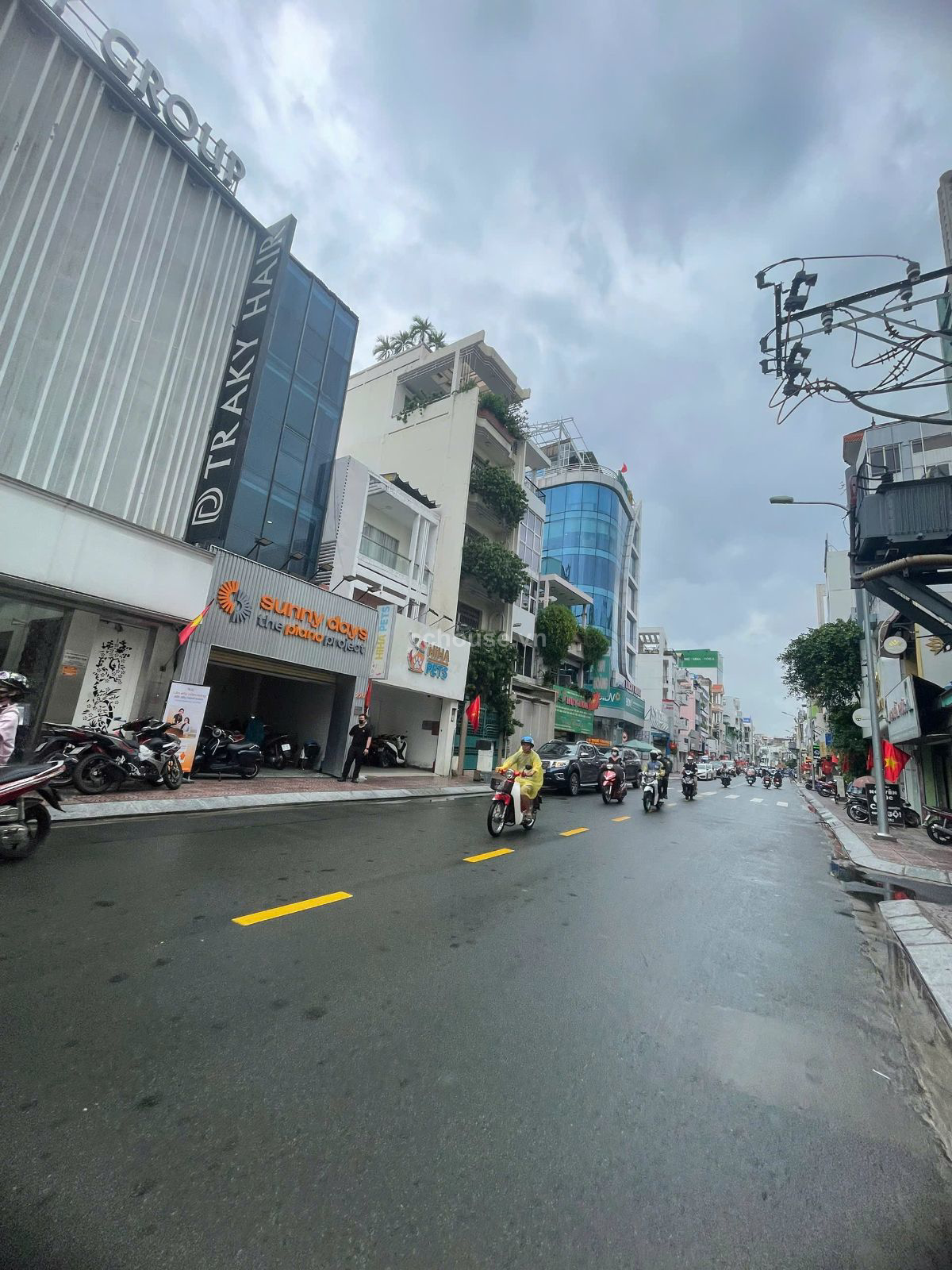 Toa--nha-7-tang-ngang-gan-6m-Mat-tien-Su-Van-Hanh-Q10---id8131