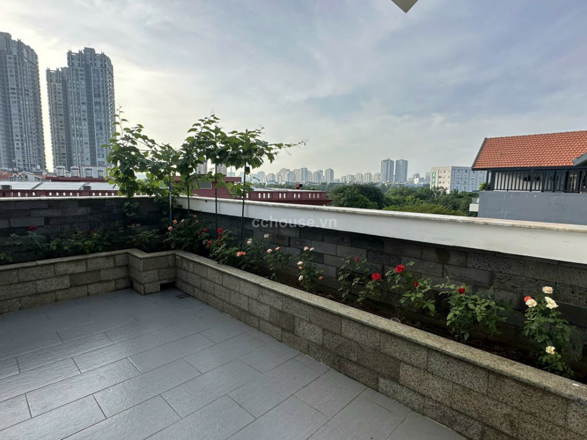 NHA-MT-TRAN-QUANG-KHAI-QUAN-1-DT-71X178M-127M2-KC-TRET-3-LAU-HDT-130TR-GIA-90-TY-id8380