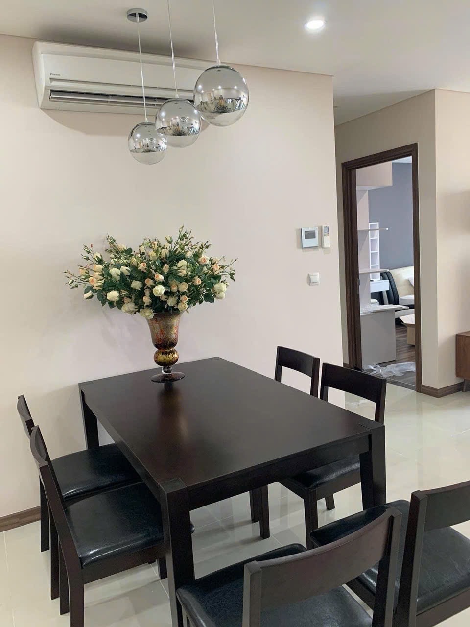 Bán Nhà 5tầng 421 Sư Vạn Hạnh, P12, Quận 10, DT:7x16m, HĐT gần 40triệu, Giá 34tỷ