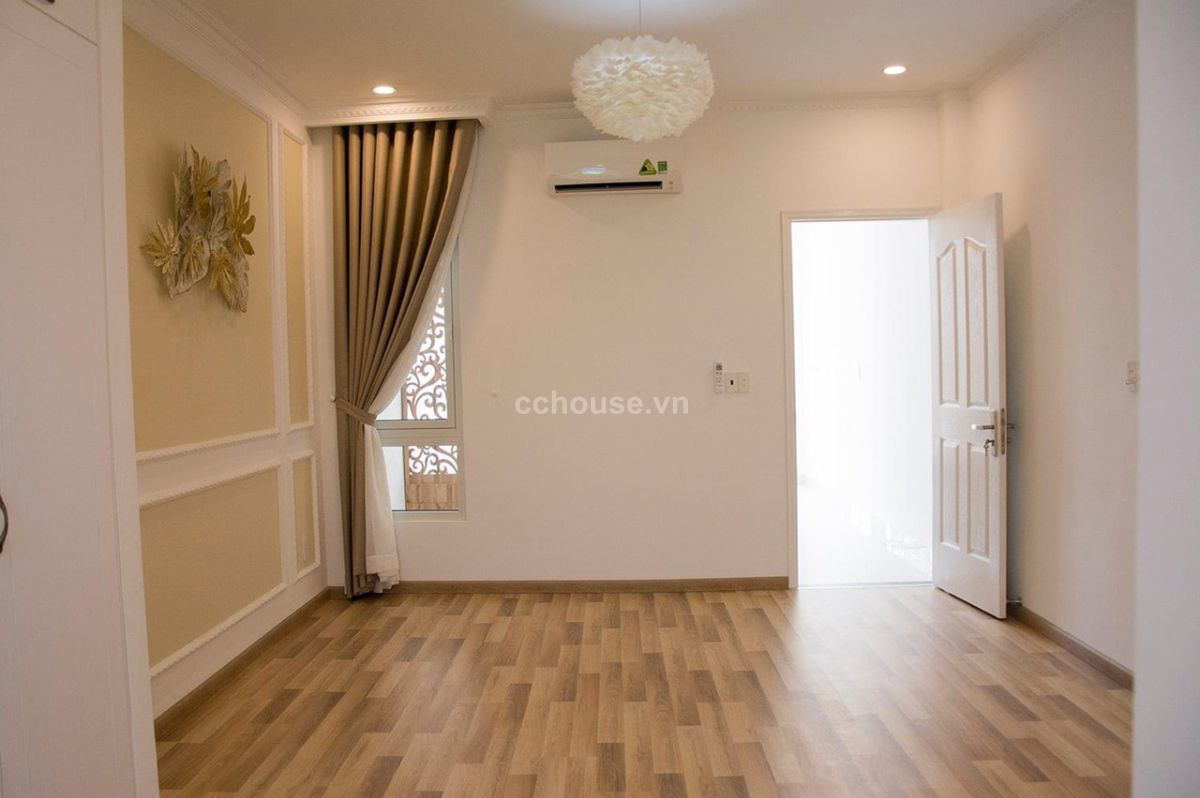 NHÀ NGAY VÕ VĂN TẦN QUẬN 3, DT: 8X15M, 250M2, KC: TRỆT 3 LẦU SÂN THƯỢNG, GIÁ: 59 TỶ