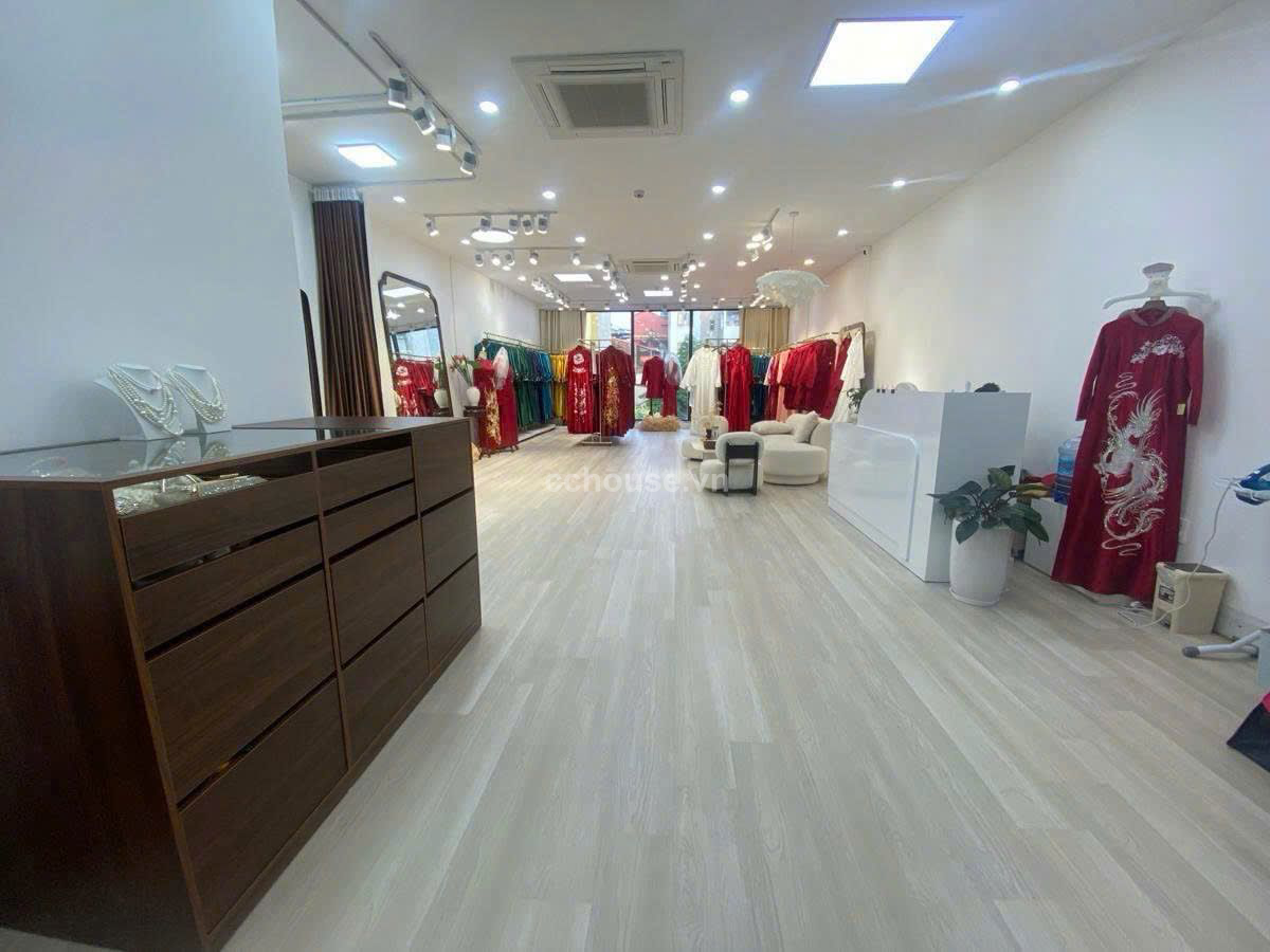 Một Căn Duy Nhất ngang 6.2m x 23m Giá 48 tỷ gọi anh Nguyễn  để thương lượng