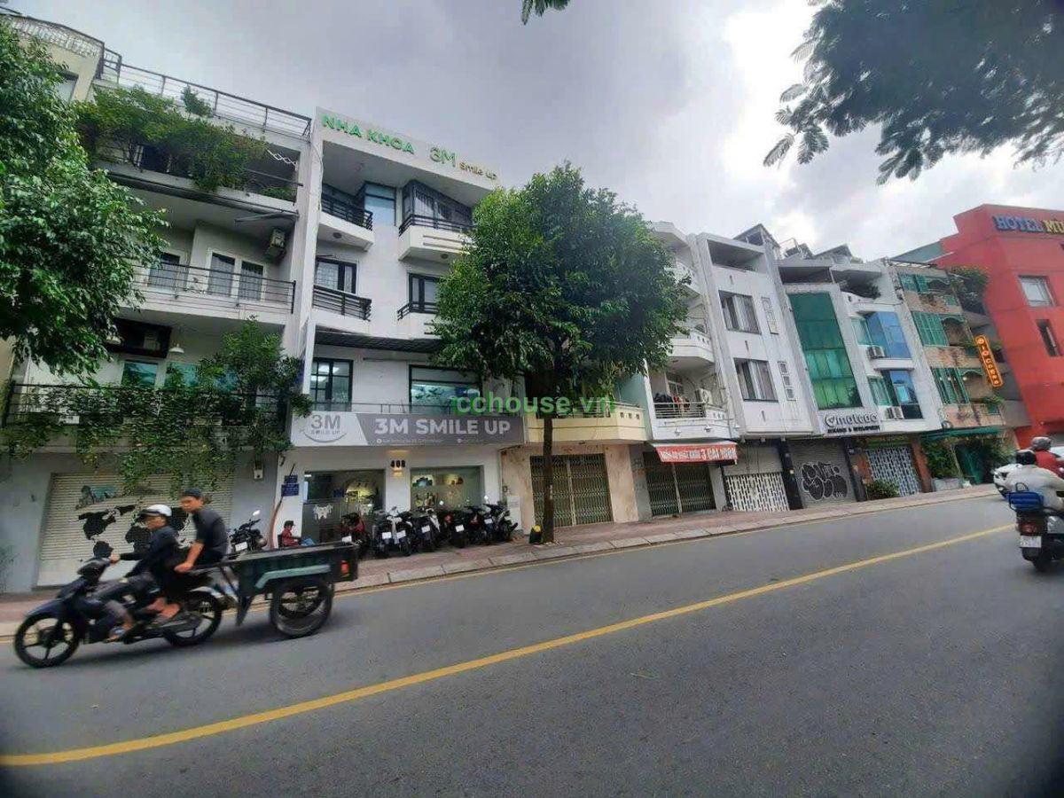 MẶT TIỀN VIEW SÔNG TRƯỜNG SA QUẬN PHÚ NHUẬN 4 TẦNG HĐT 55 TRIỆU/ THÁNG