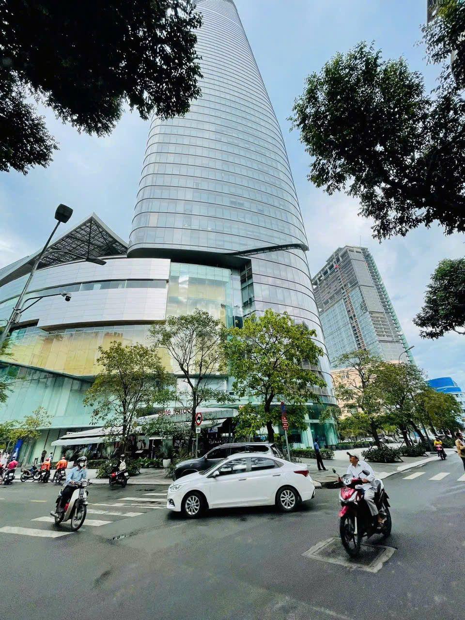 Mặt Tiền Thương hiệu Hải Triều Quận 1. 