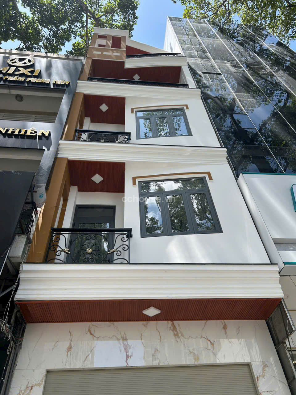 Nha-Mat-Tien-Moi-💯-duong-32-Quan-10-Gia-30-ty-vi-tri-kinh-doanh-dac-dia-id8801