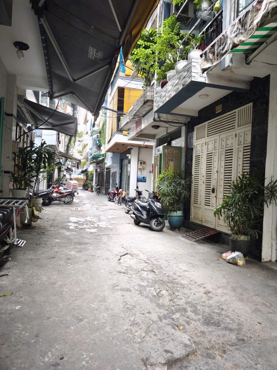 Nhà bán Quận 10