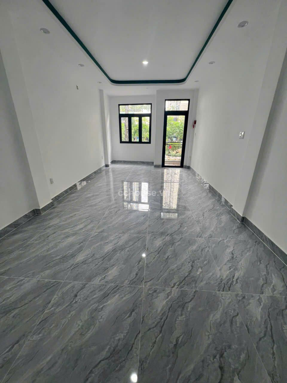 Nhà Mặt Tiền Mới 💯 đường 3/2 Quận 10. Giá 30 tỷ vị trí kinh doanh đắc địa 