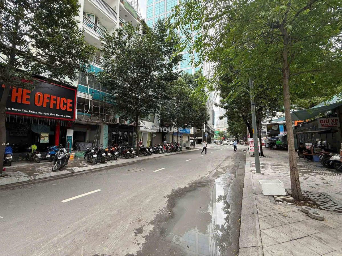 Siêu Vị Trí Mặt Tiền Huỳnh Thúc Kháng- Phố Đi Bộ Quận 1- 6 tầng Dòng tiền hơn 1tỷ / năm