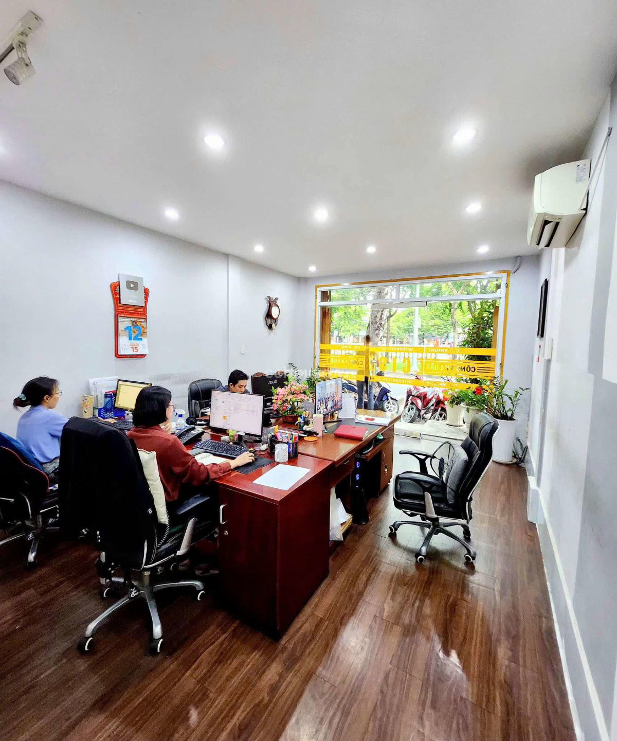 Nhà Mặt Tiền Quận 1 View Sông