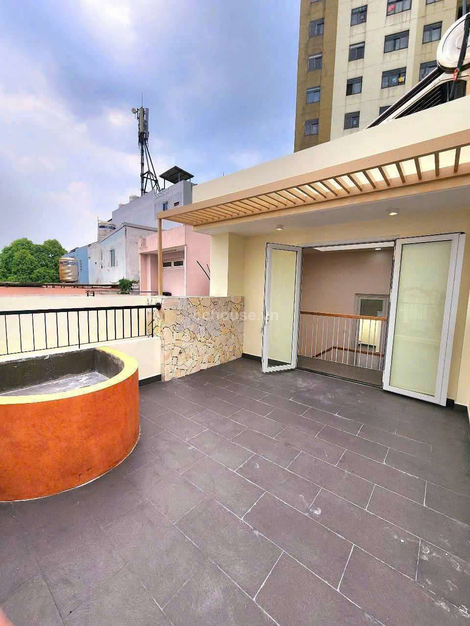 NHÀ HẺM HÒA HẢO, QUẬN 10, DT: 63M2 (4.5X14)M, KC: TRỆT LỬNG 2 LẦU SÂN THƯỢNG, GIÁ: 11.5 TỶ
