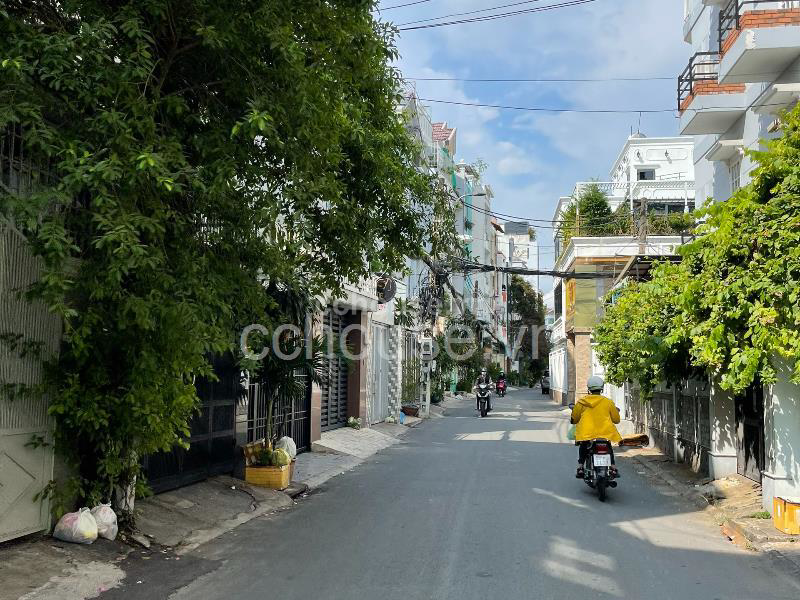 NHÀ HẺM SƯ VẠN HẠNH, QUẬN 10, DT: 72M2 (4.5X16)M, KC: TRỆT 2 LẦU, HĐT: 30 TRIỆU/ THÁNG, GIÁ: 18.5 TỶ