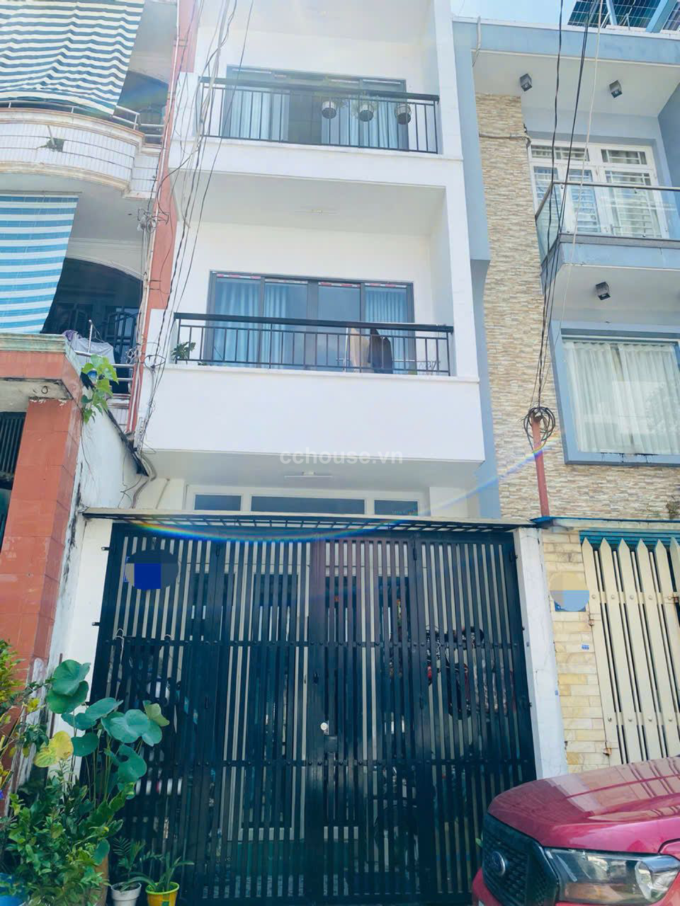 NHÀ HẺM XE HƠI 8M - SẴN DÒNG TIỀN HƠN 200TR/NĂM NGAY ĐƯỜNG TÔ HIẾN THÀNH, QUẬN 10