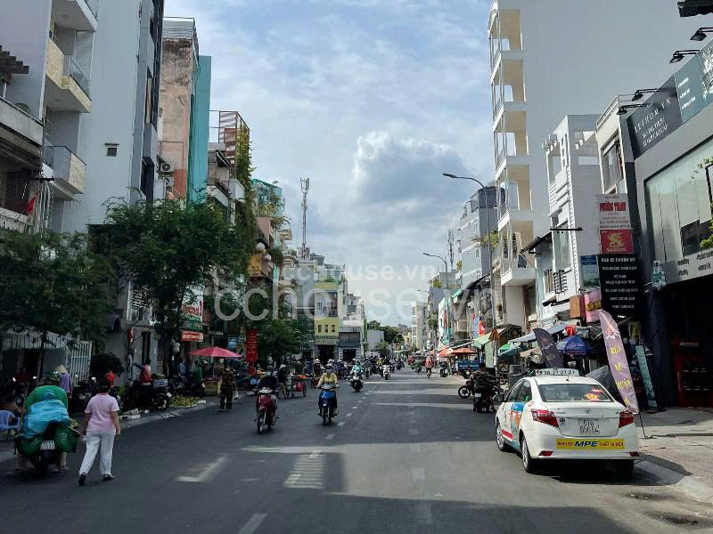 Mat-Tien-Quan-1-Goi-0915-166-797--Kevin-Nguyen-id8993