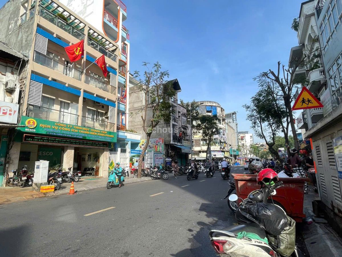 Siêu Vị Trí Nhà Mặt Tiền Yersin - Chợ Bến Thành Quận 1- Ngang 10m Cực Kỳ Đắc Địa Giá Trị Tăng Cao