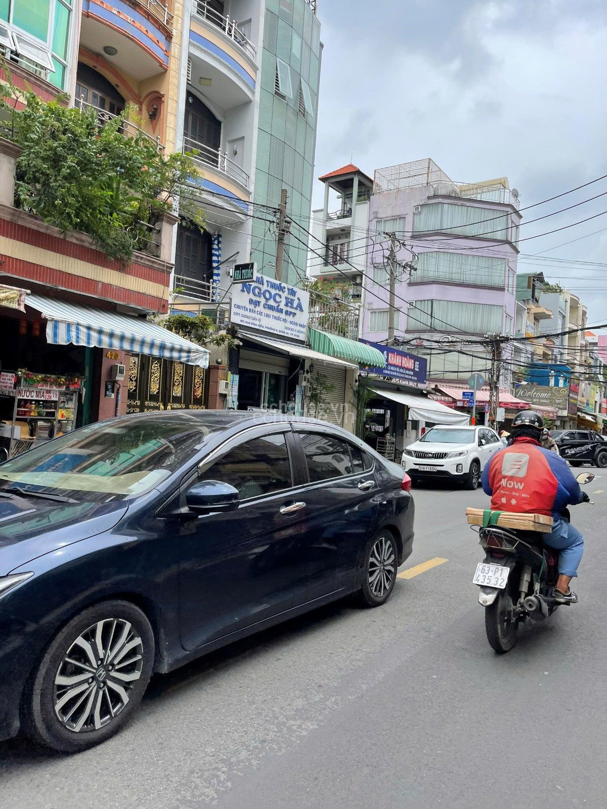 Toà Nhà Trung Tâm Quận 10 gọi - anh Nguyễn.