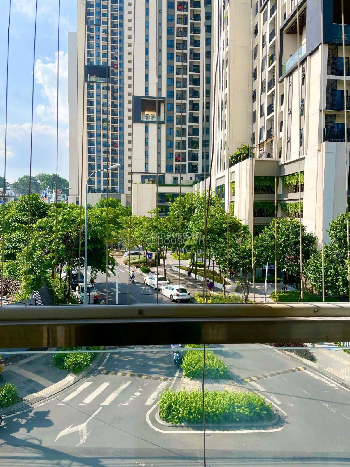 Sieu-Vi-Tri-Ngay-Ha-Do-285-Cach-Mang-Thang-Tam-Quan-10-cuc-ky-hiem-nha-ban-Vua-o-Vua-Cho-Thue-id8864