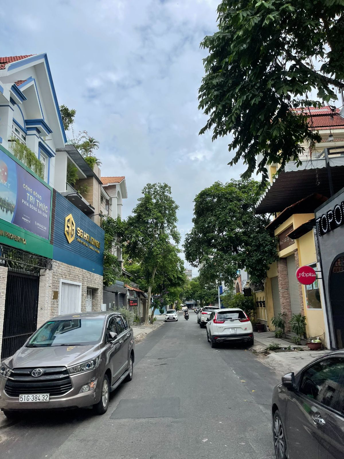 Bán nhà MT Hoa Lan, P.Cầu Kiệu. DT 8x18m, 4 tầng