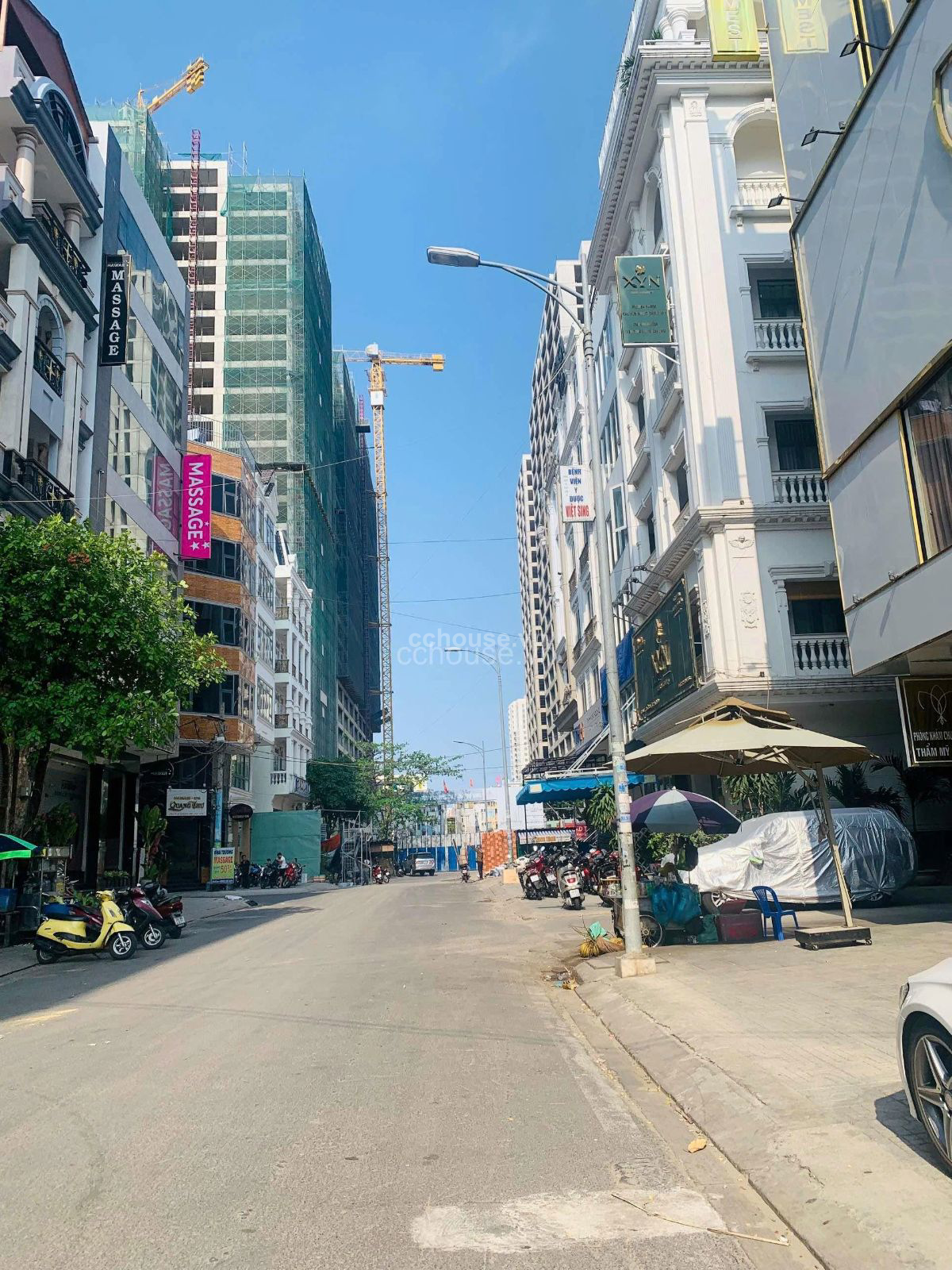 Toà Nhà Quận 10