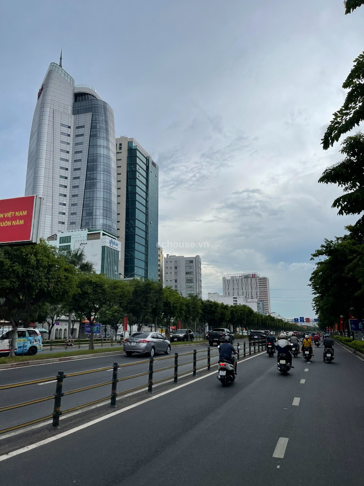Bán nhà MT Điện Biên Phủ, P.Thạnh Mỹ Tây. DT 5x22m