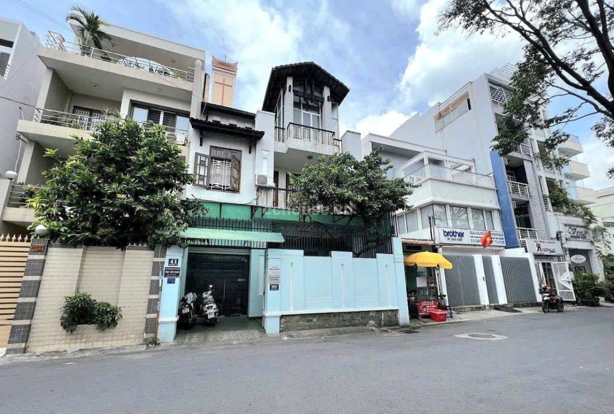 Biet-Thu-Cao-Cap-Quan-1-goi-0915166797--anh-Nguyen-id8956