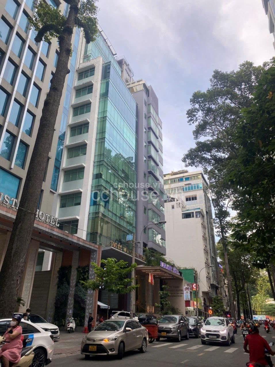 Toà Nhà Mặt Tiền Quận 1