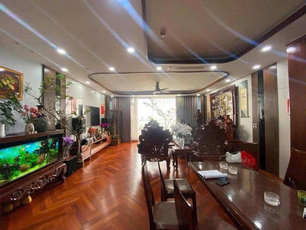 Một Căn Duy Nhất ngang 6.2m x 23m Giá 48 tỷ gọi anh Nguyễn  để thương lượng