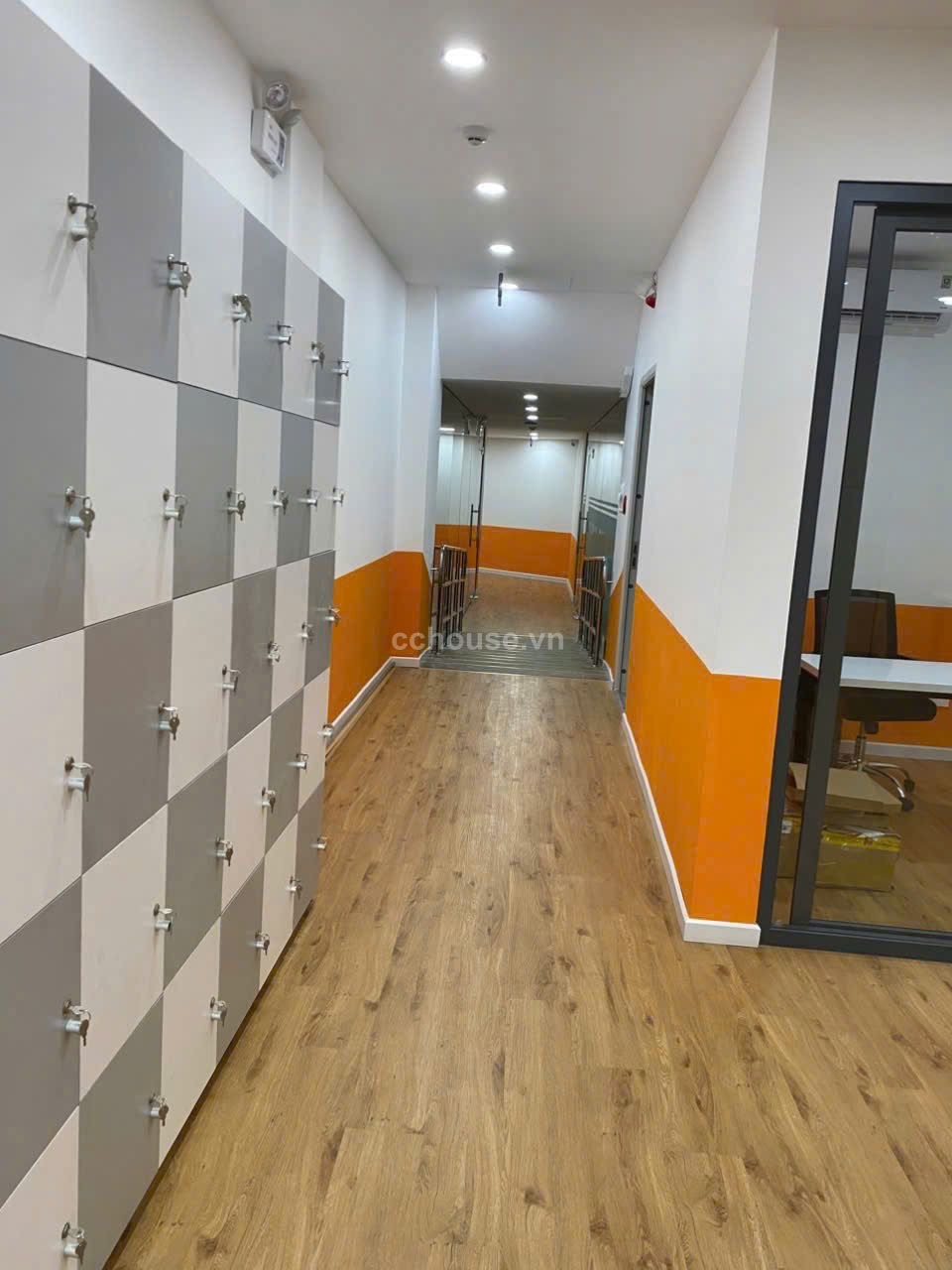 GÓC 2 MẶT TIỀN ĐIỆN BIÊN PHỦ - BÌNH THẠNH NỞ HẬU 15.6M 2 TẦNG HĐT 150 TRIỆU/ THÁNG