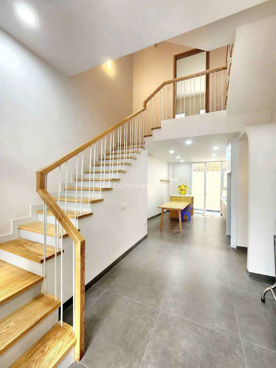 NHÀ HẺM LÊ HỒNG PHONG, QUẬN 10, DT: 3.16x11M, KC: TRỆT + LỬNG + 2 LẦU + SÂN THƯỢNG, GIÁ 16.5 TỶ