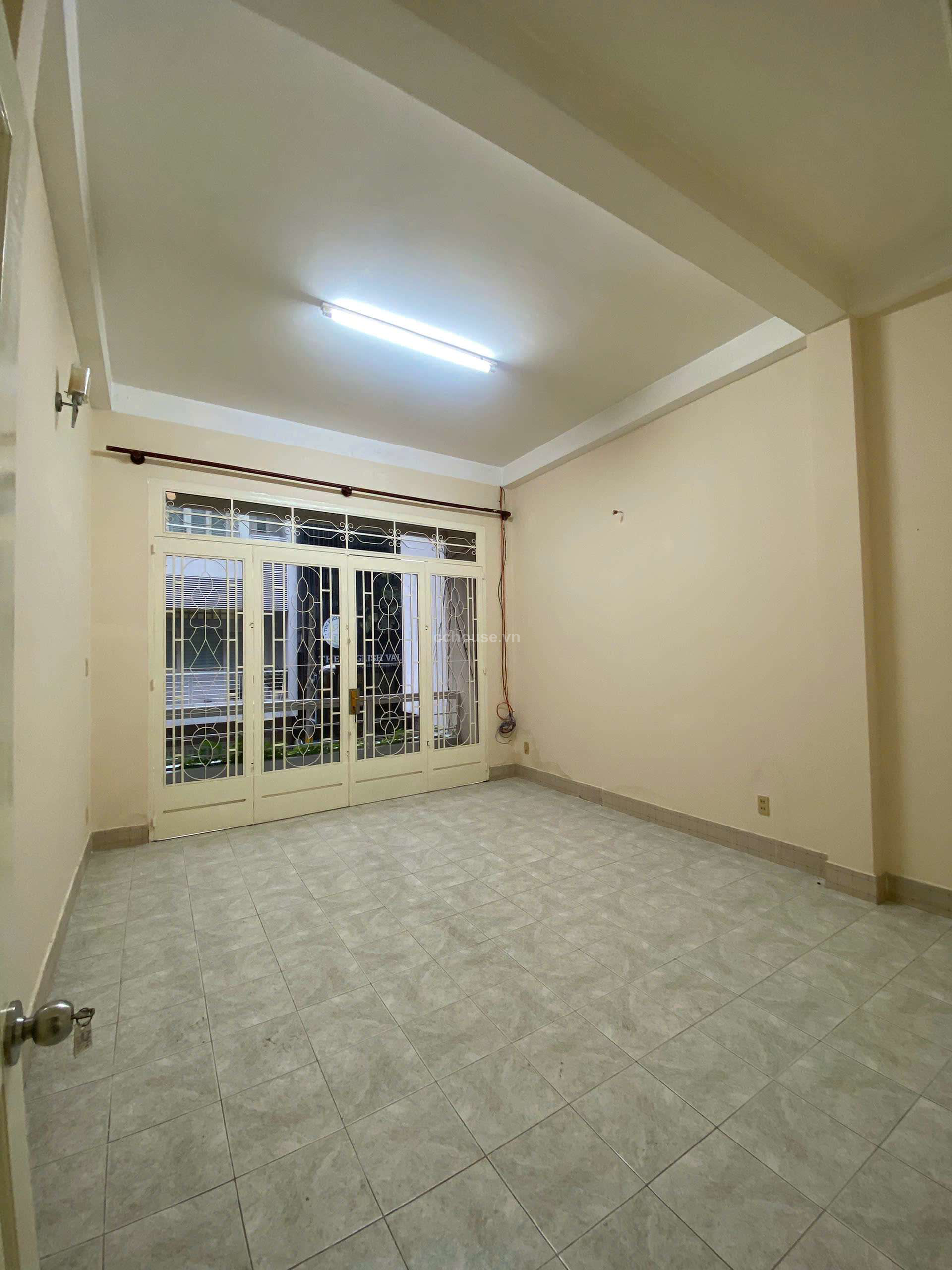 Hẻm nhựa 6m Lý thường kiệt gần mặt tiền .
