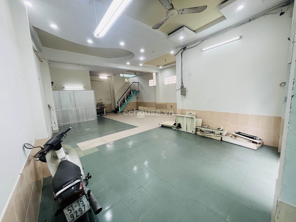 Nhà 4 tầng ST hẻm nội bộ trước nhà 7m Tô Hiến Thành. DT 111m2-ngang 8m