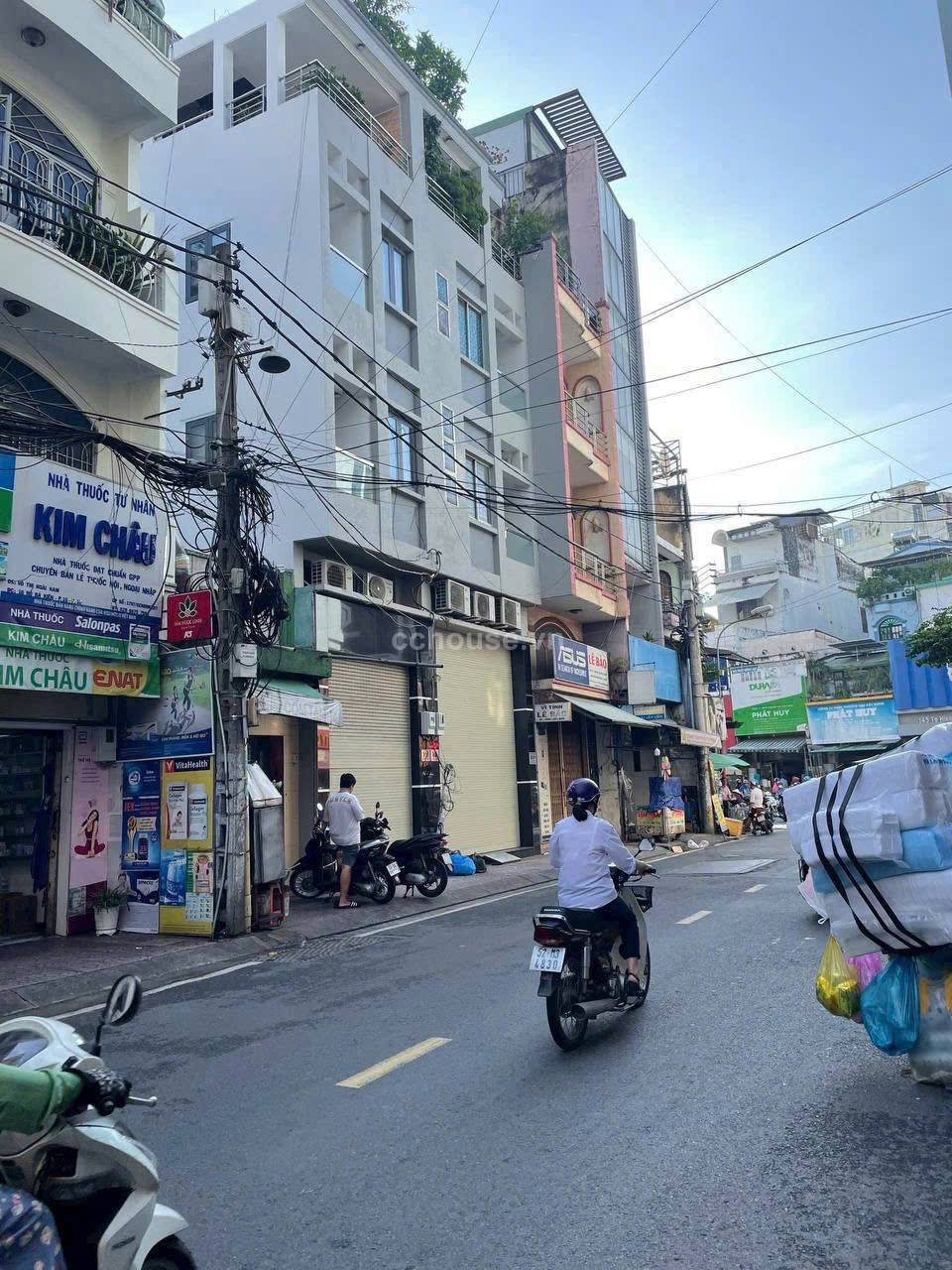 Nhà Mặt Tiền chỉ 13.8 tỷ gọi 0915 166 797 - Kevin Nguyễn.