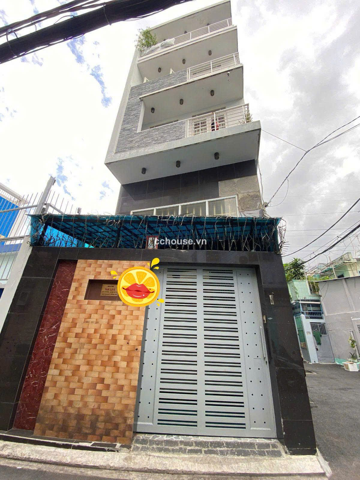 Toa-nha-5-tang-2-mat-hem-xe-hoi-ngay-trung-tam---Q-Phu-nhuan-id9022