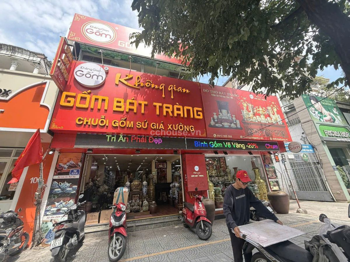 Mat-Tien-Quan-1-goi-0915-166-797--anh-Nguyen-id8994