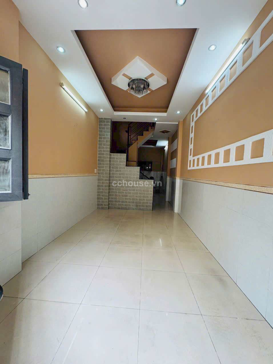 Bán nhà 4 tầng căn góc hẻm 1/ Đồng Đen phường 14 Quận Tân Bình