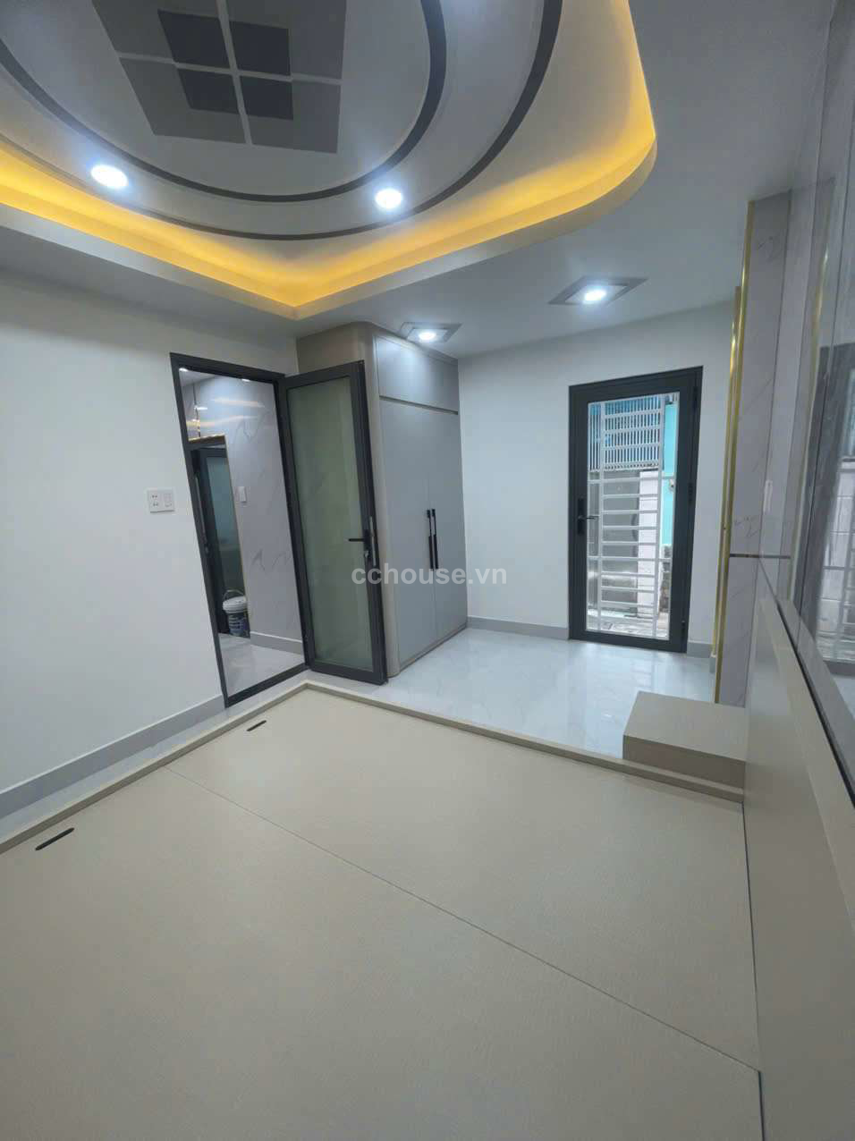 NHÀ HẺM CMT8 QUẬN 3, DT: 4.3X26M, KC: TRỆT 2 LẦU, GIÁ: 18.5 TỶ
