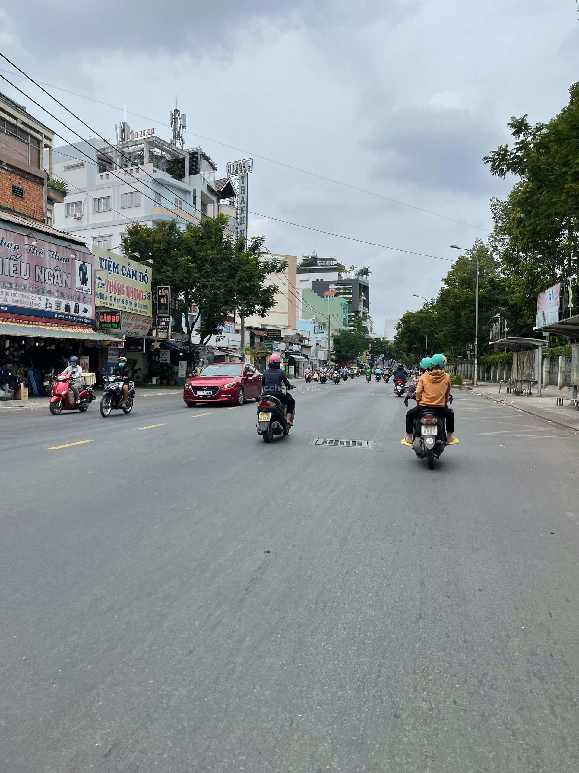 Bán nhà MTKD Hòa Bình, P.Hòa Bình. DT 3.65x18.7m, 2 tầng