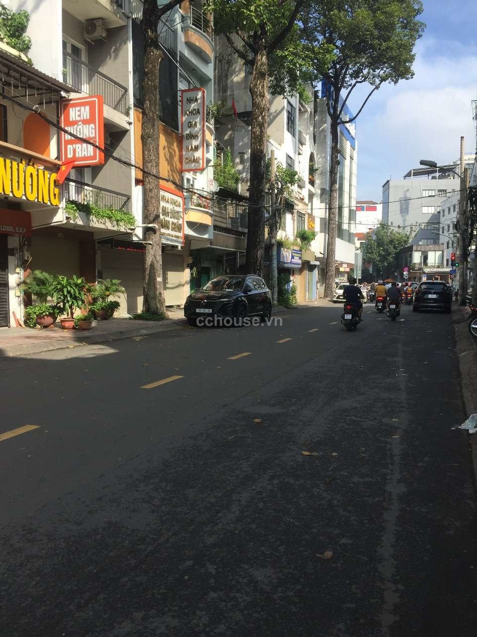 Bán nhà 3 tầng mặt tiền KD đường Ngô Quyền phường 8 quận 10