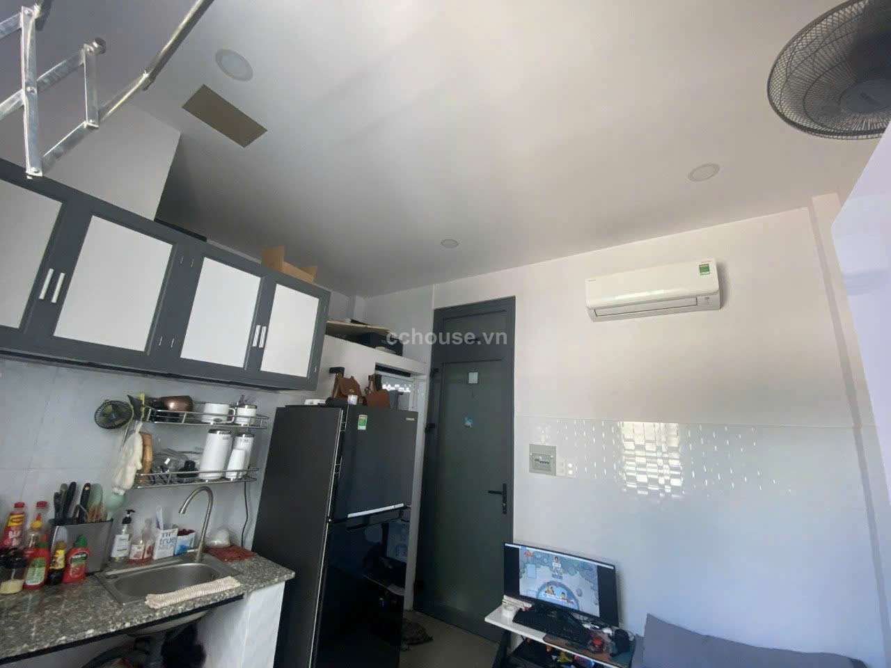 Toa-Can-Ho-Dich-Vu-6-tang-Hem-xe-tai--Q-Tan-Binh-id9215