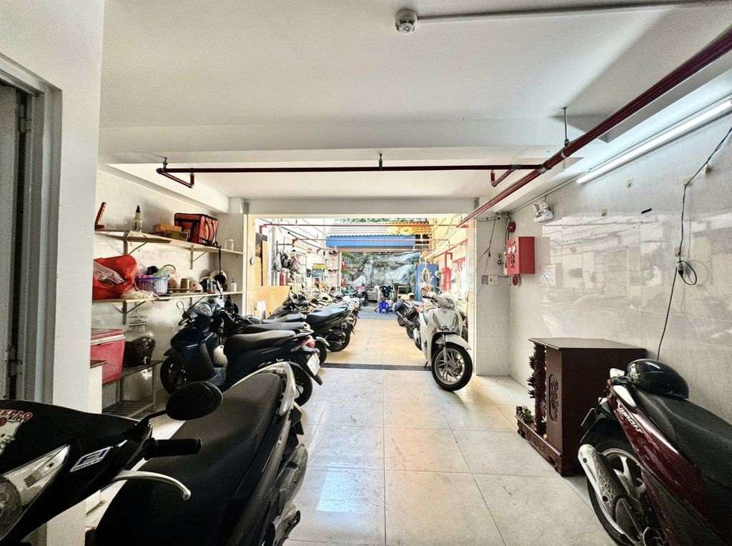 Bán nhà HXH Nơ Trang Long, P.Bình Thạnh. DT 10x22m, 5 tầng MCT