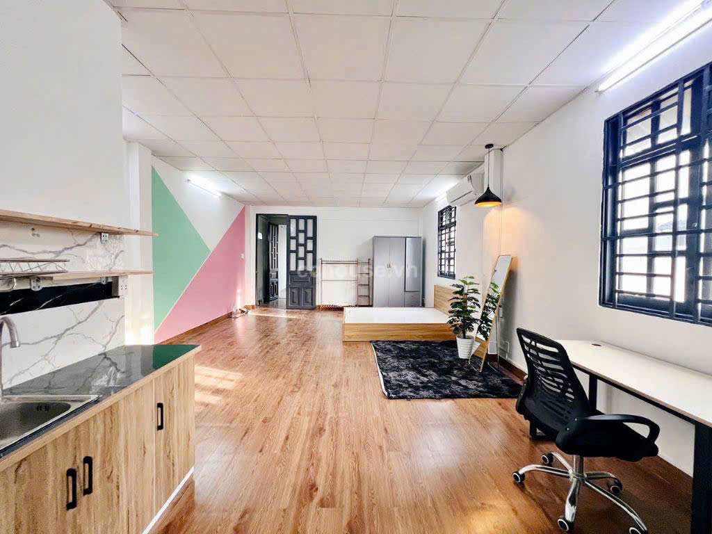 NHÀ MẶT TIỀN ĐƯỜNG LÊ HỒNG PHONG QUẬN 10, DT: 41.8M2 (3.8X11), KC: TRỆT LỬNG 2 LẦU ST, GIÁ: 18 TỶ