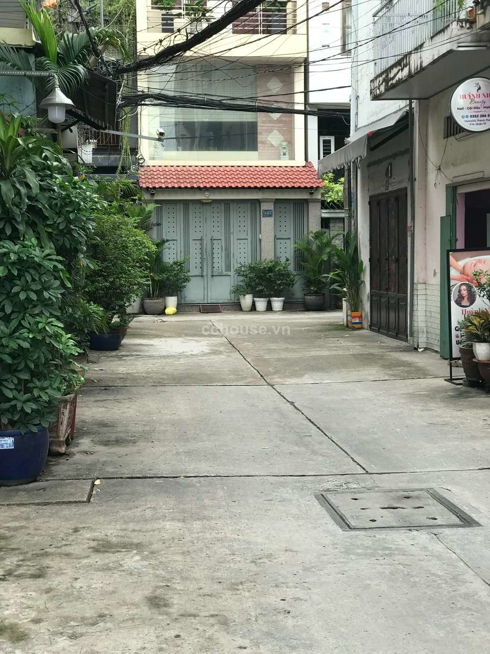 Bán nhà hẻm xe hơi Thành Thái phường 14 quận 10 DT:(9x16,4)m