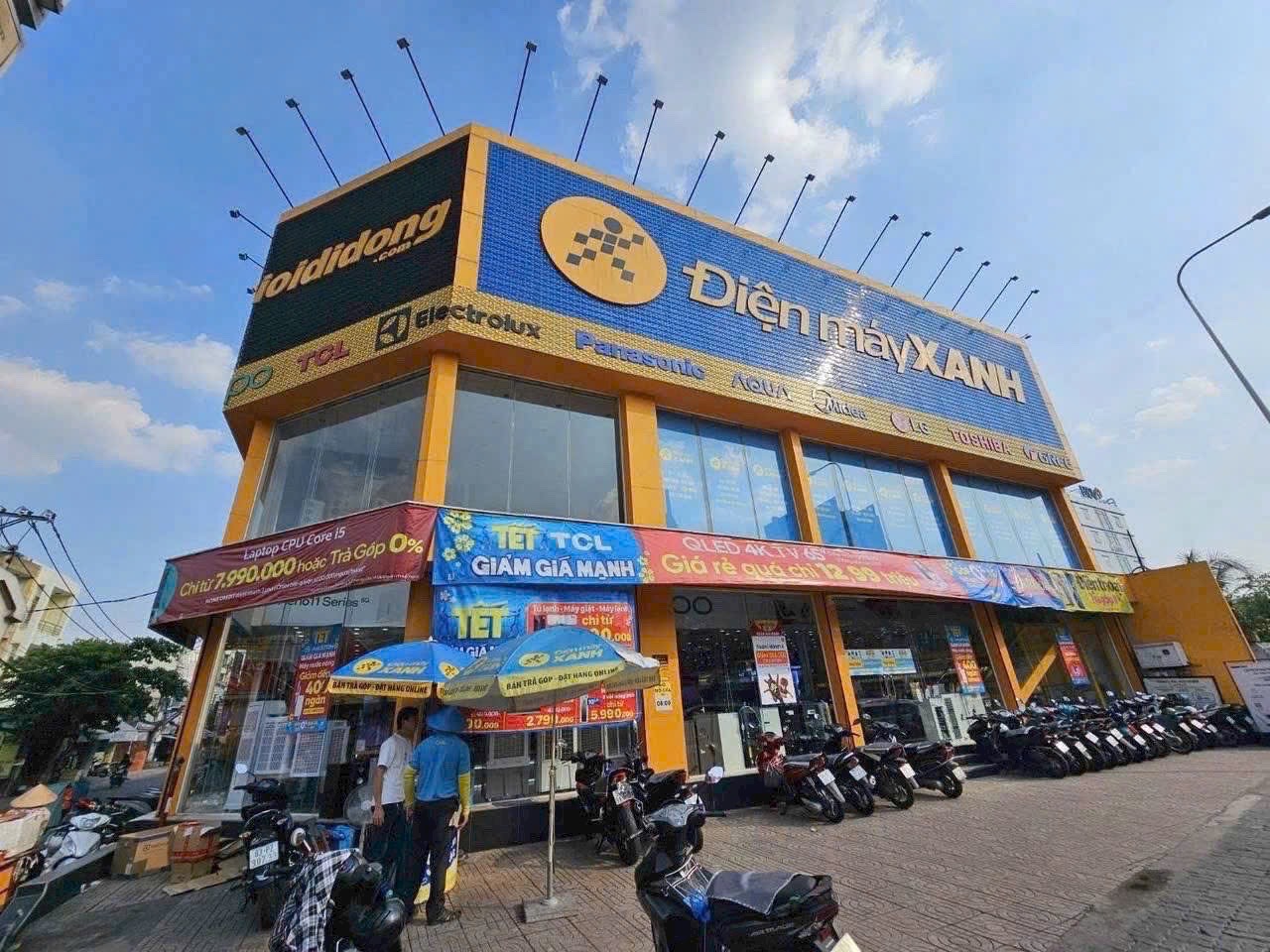 Căn Góc 21 Trần Não TP Thủ Đức DT 25x28m đang cho thuê giá cao