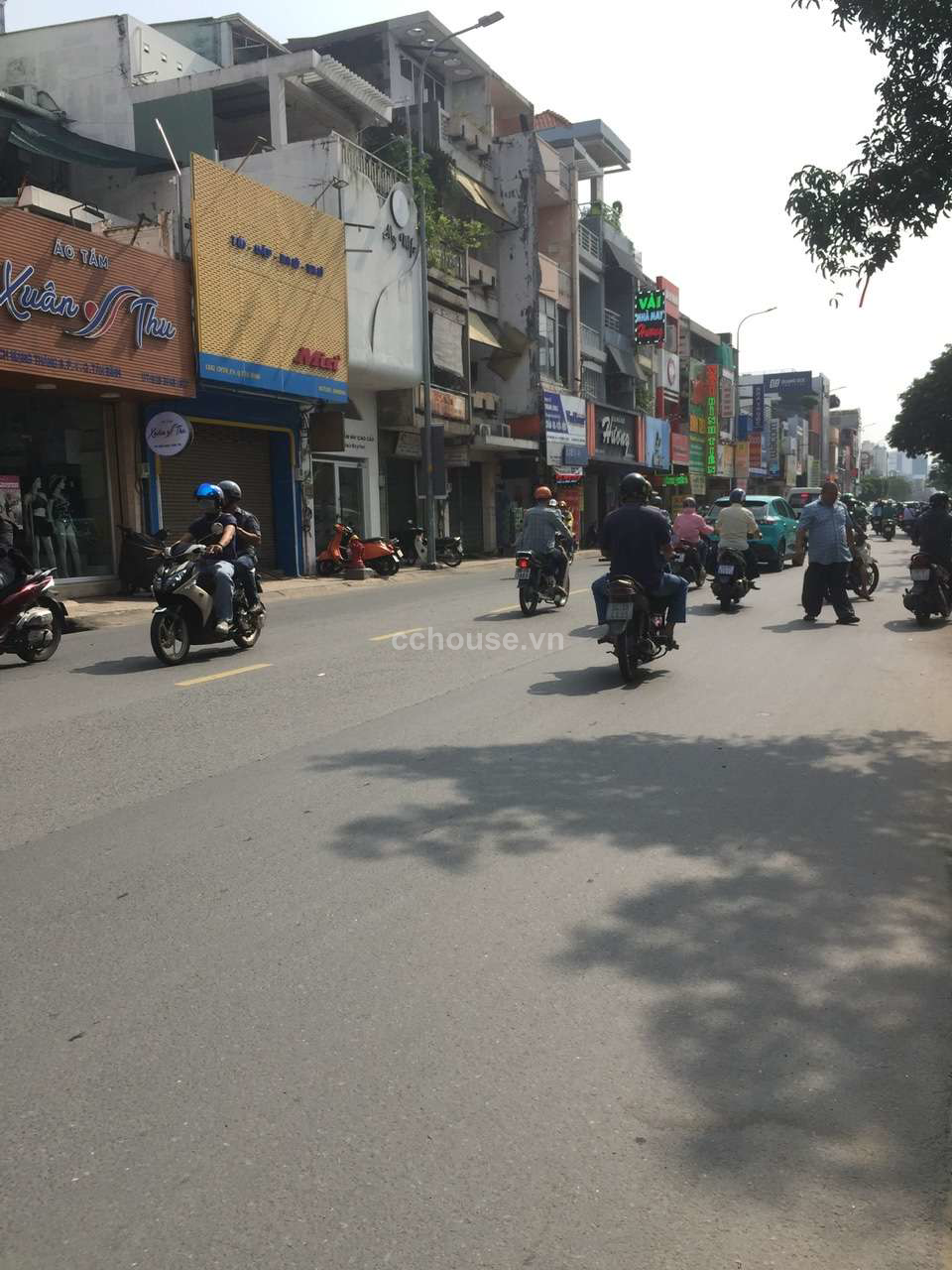 Ban-nha-3-tang-Mat-tien-KD-Cach-Mang-Thang-8-phuong-4-quan-Tan-Binh-id9244