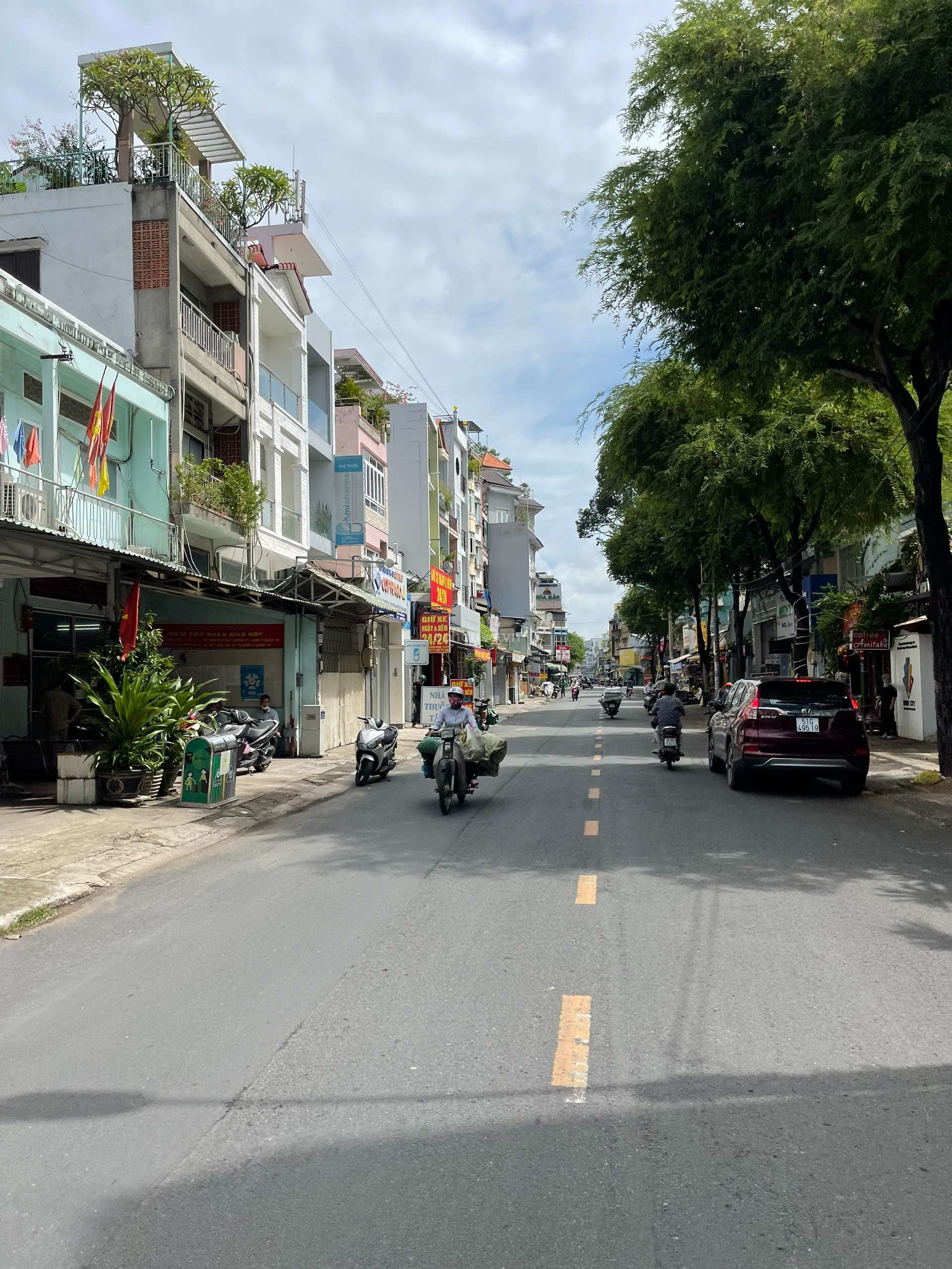 Bán nhà MTKD Nguyễn Duy Dương-Ngô Gia Tự. DT 5x17.5m, 4 tầng ST