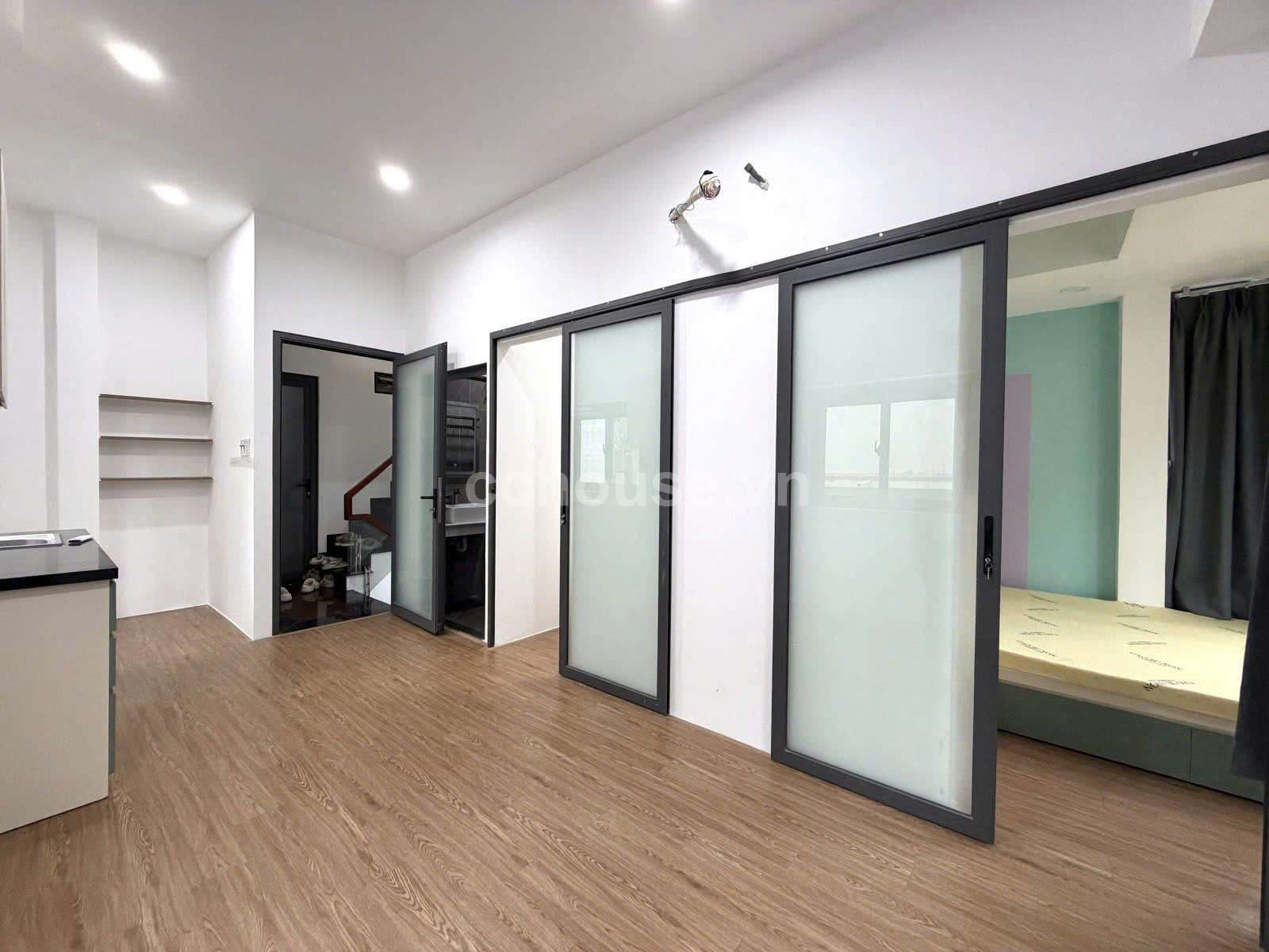 CHDV CAO THẮNG, Q10 - LÔ GÓC - HẺM XE HƠI - 60M2 (5x12) A4 - GIÁ 15.5 TỶ TL